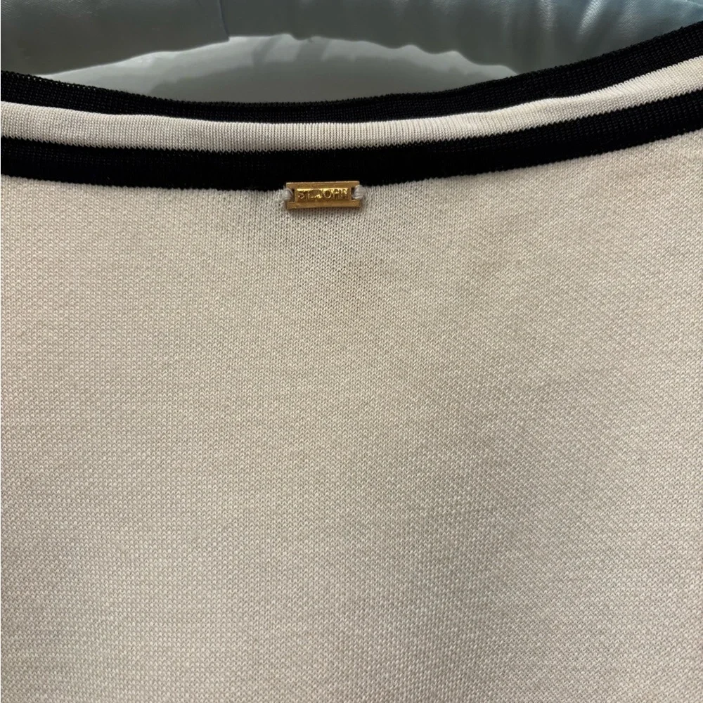St John Sport Cream Tunic with Black Trim - Picture 5 of 6